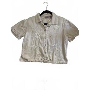 Daisy embroidered Button-Up Blouse